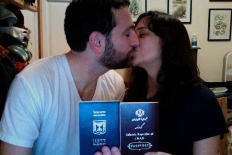بوسیدن دختر ایرانی و پسر اسرائیلی  