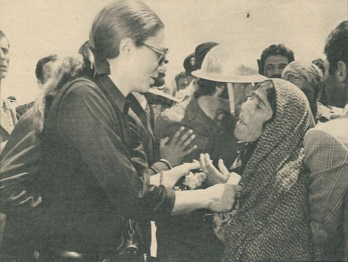 pictory: Farah visits Tabas Earthquake Victims (1978)