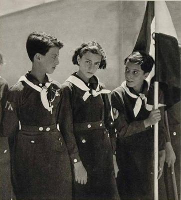 pictory:Iranian Girl Scouts (1940's/1950's)