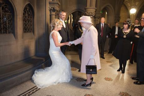 REGAL GATECRASHER: Couple Gets Special Visitor to Their Wedding – The Queen of England