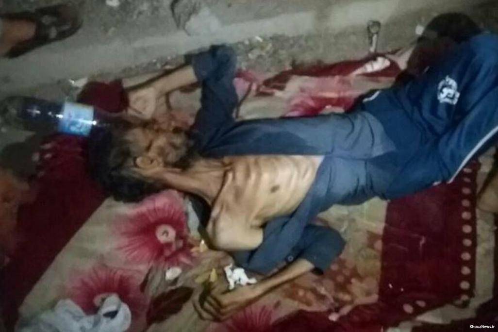 A man passed out after he took drugs. There is a crack epidemic which is devastating the poverty-stricken Arab Al-Ahwaz region of Iran [KhouzNews.ir]