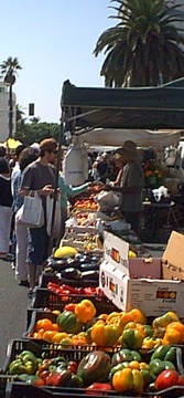 در چارشنبه بازار سانتامونیکا