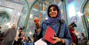 Iranian women vote