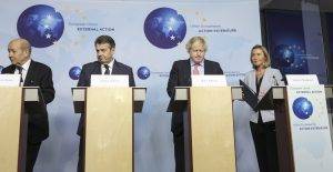 European Foreign Ministers from Britain Boris Johnson, France Jean-Yves Le Drian and Germany Sigmar Gabriel and Federica Mogherini the EU High representative for foreign policy give a press conference after a meeting with Iranian Foreign Minister Jawad Zarif